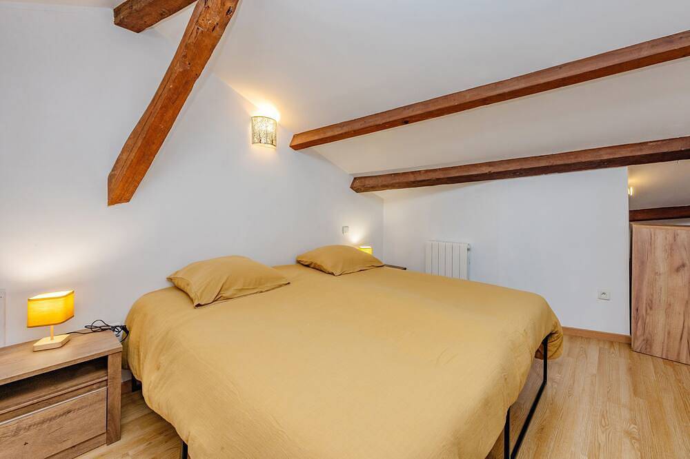 Entire apartment, L'échappée Gaillacoise - Hypercentre - Gaillac in Gaillac, Albi region