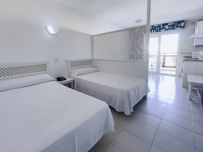 Apartahotel para 2 personas, con balcón y piscina en Puerto de la Cruz