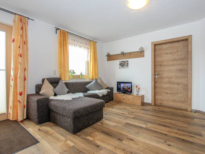 Ferienwohnung für 6 Personen, mit Terrasse und Garten sowie Ausblick in Aschau im Zillertal - 3