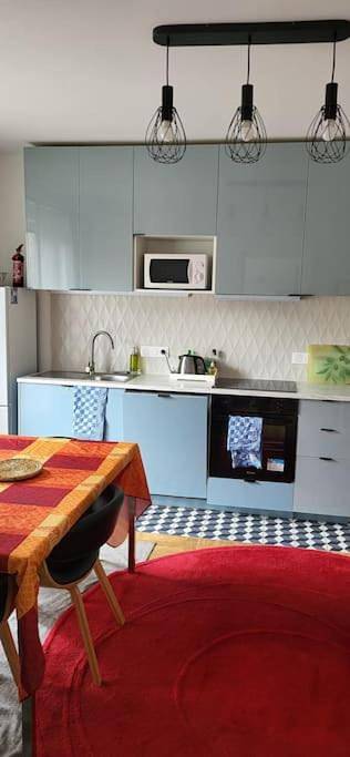 Appartement entier, Two-Bedroom Apartment in Colombes, Hauts-de-Seine