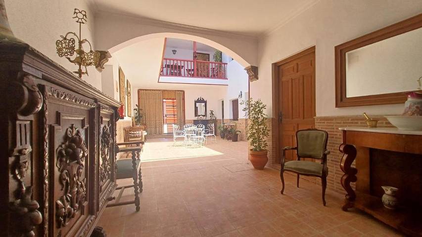 Hotel para 2 personas, con terraza además de piscina y jardín en Provincia de Ciudad Real - 2