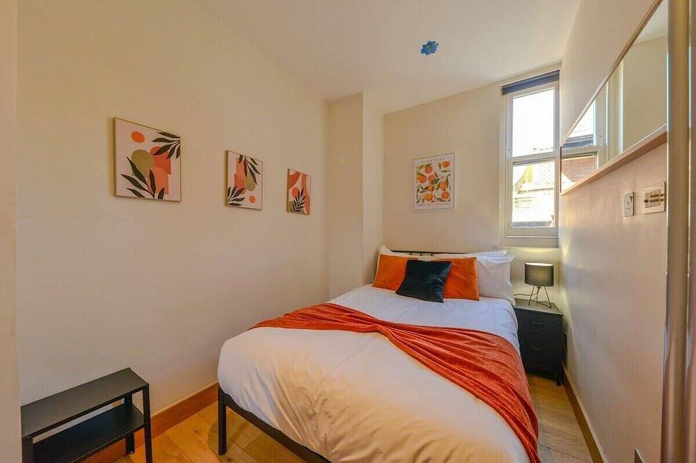 Entire apartment, 10%Offlastminute|2 Bed with Parking and Courtyard in Hertfordshire
