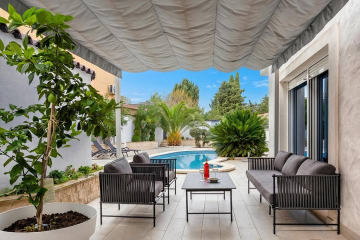 Villa pour 8 personnes, avec terrasse et piscine à Pula - 3
