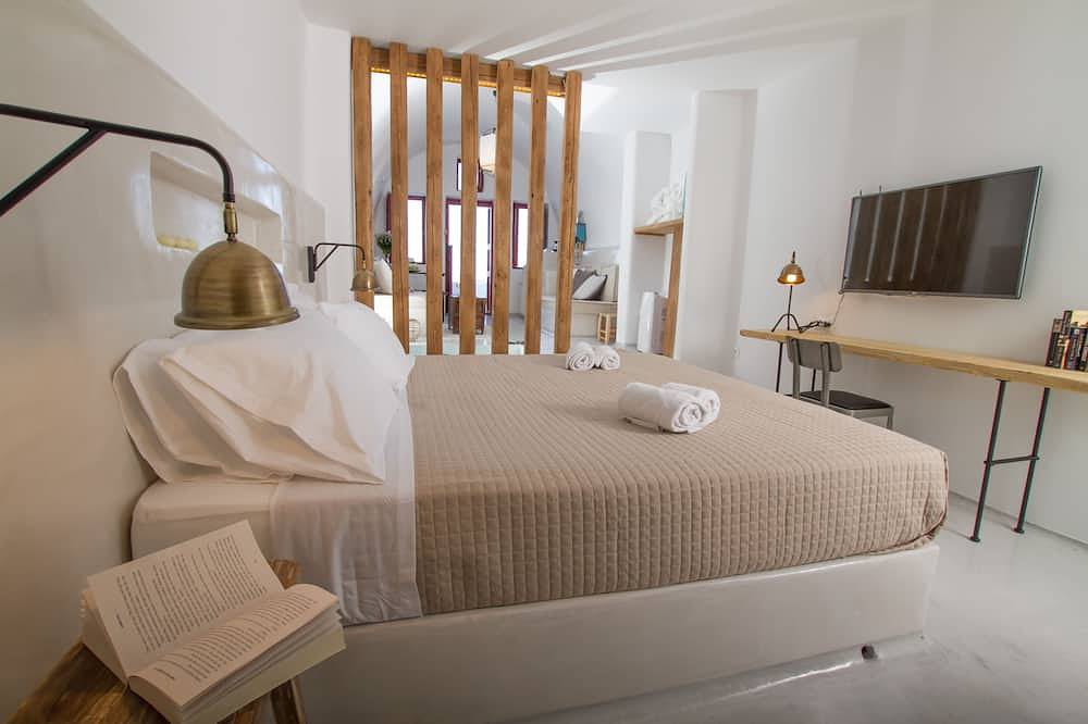 Hector Luxury Cave Oia Village Santorini in Ormos Ammoudiou, Oia