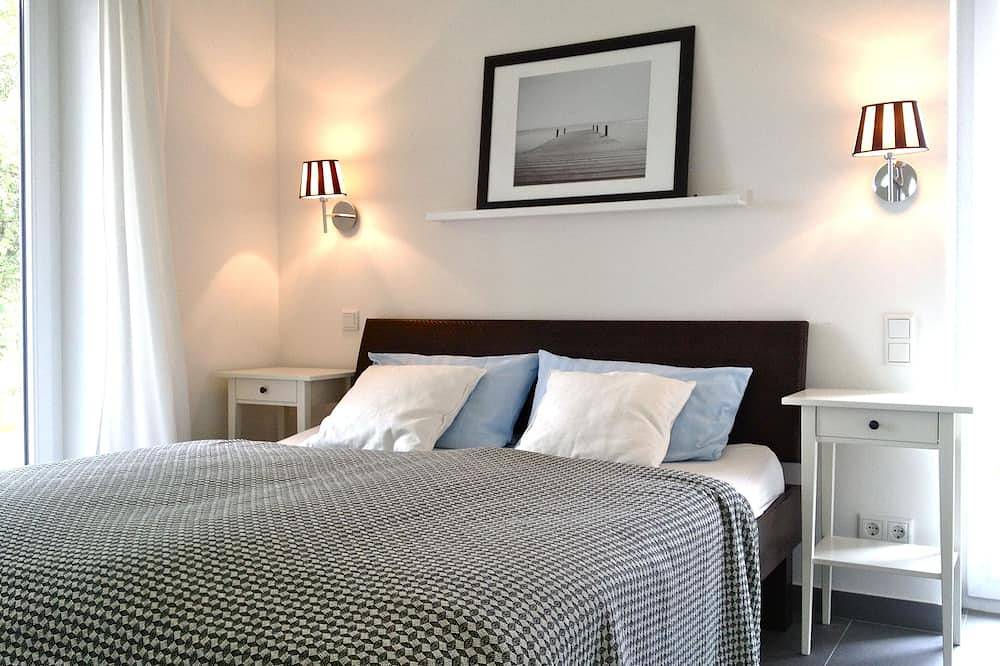 Ruhiges 5* Ferienhaus direkt am Wasser | Wlan | Sauna | Kamin | Whirlwanne in Kosel, Rendsburg-Eckernförde