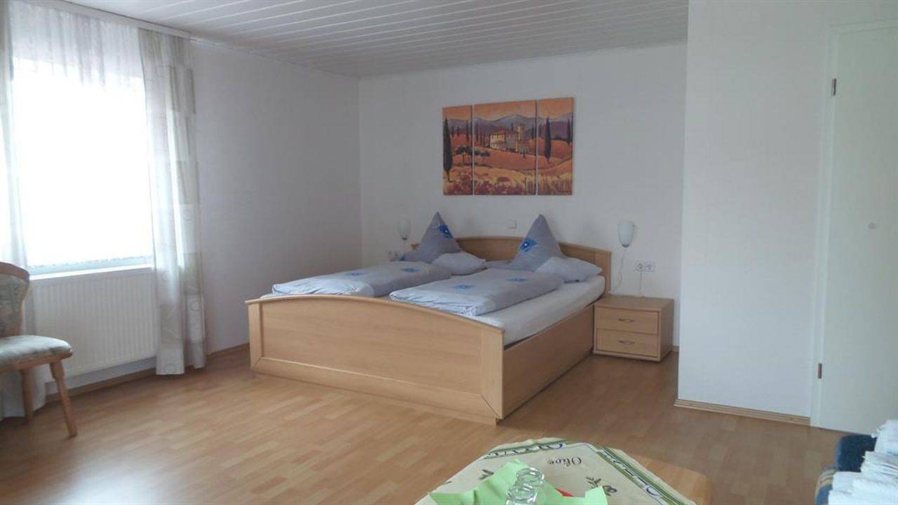 Apartamento vacacional entero, Ferienwohnung für 2 Personen (28 m²) in Schweigen-Rechtenbach in Schweigen-Rechtenbach, Südliche Weinstraße