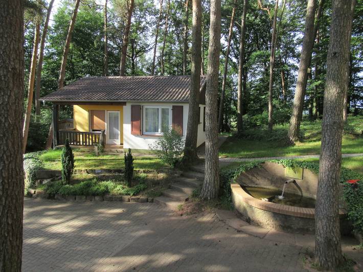 Ferienpark für 4 Personen, mit Terrasse und Ausblick, mit Haustier in Hessen