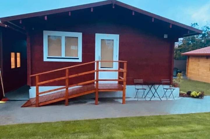 Casa de vacaciones para 6 personas, con jardín además de balcón y piscina, Se admiten mascotas - 1