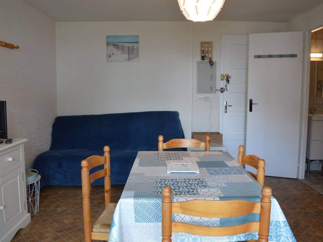 Appartement entier, Appart 2P 4 Pers avec Clim, Parking, à 200m de la plage in Saint-Cyprien-Plage, Saint-Cyprien