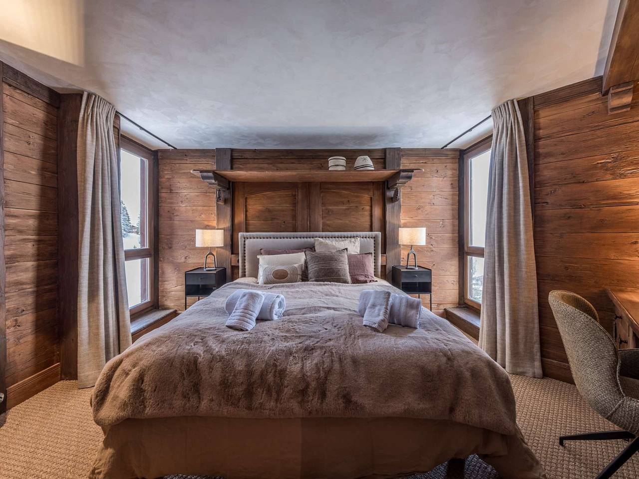 Geheel appartement, Courchevel 1850 - Sleeps 6, Ski-in/Ski-out, Wi-Fi, Parking in Courchevel 1850, Saint-Bon-Tarentaise