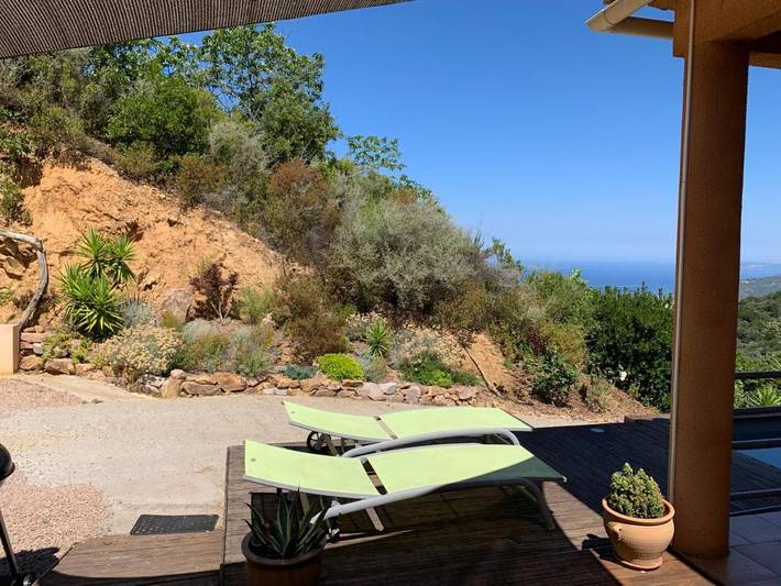 Location de vacances pour 6 personnes, avec piscine ainsi que jardin et vue, animaux acceptés à Villanova - 3