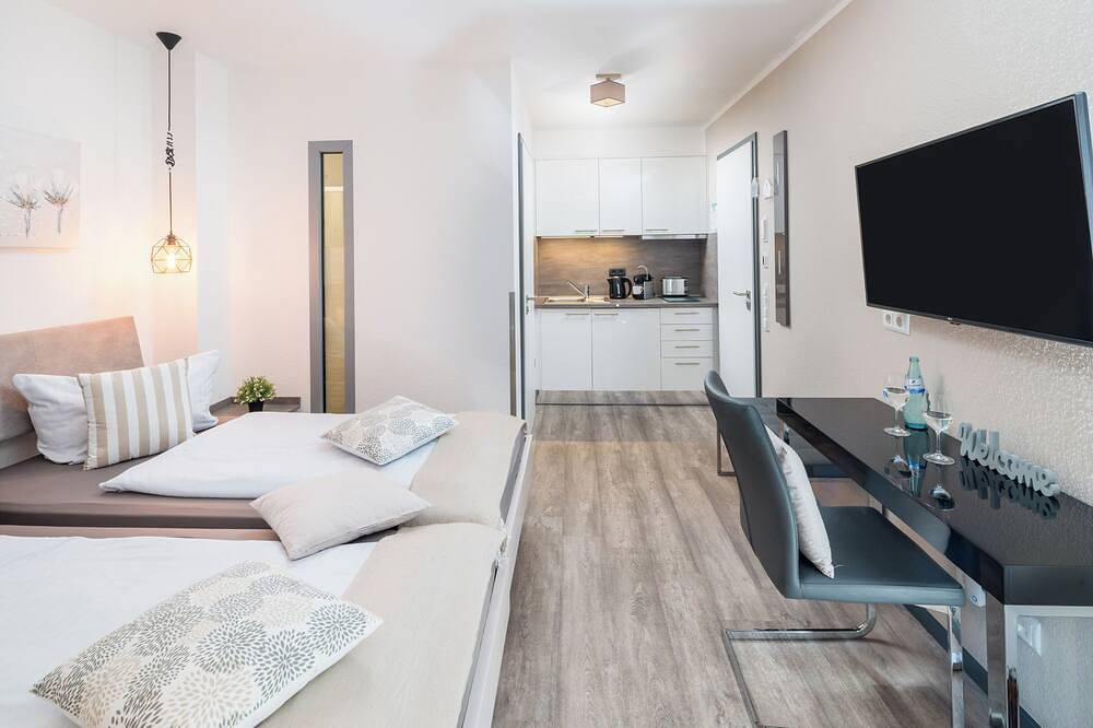 Ganze Wohnung, Langzeit-Apartment**** für 1 Person - zentrale Lage/Gartnennutzung/Parkplatz in Bensheim, Bergstraße