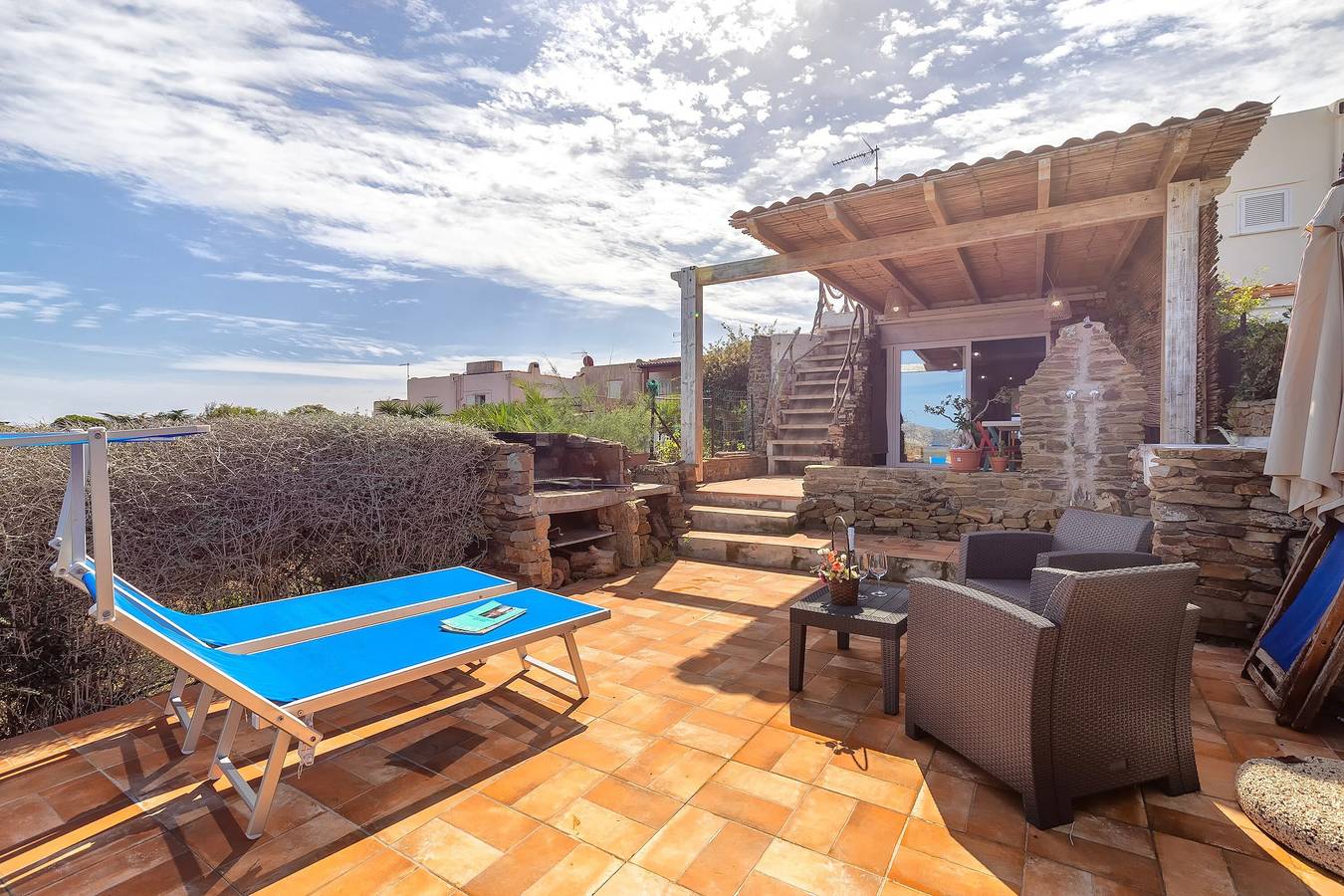 Casa de vacaciones 'Asinara' con vistas al mar, Wi-Fi y aire acondicionado in Stintino, Nurra