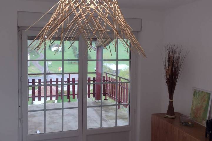 Gîte pour 6 personnes, avec Terrasse et Jardin dans Station De Ski Du Brabant - 3