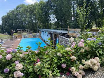 Gîte pour 4 personnes, avec jardin ainsi que vue et piscine, animaux acceptés à Peveragno