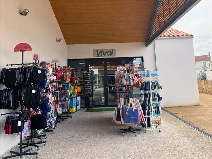 Camping pour 6 personnes, avec terrasse ainsi que bassin pour enfant et piscine, animaux acceptés à Jard-sur-Mer - 2