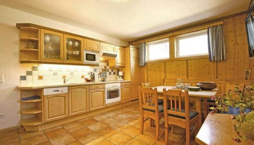 Geheel vakantieappartement, App/2 slaapkamers/douche, wc in Flachau, Ski Amadé