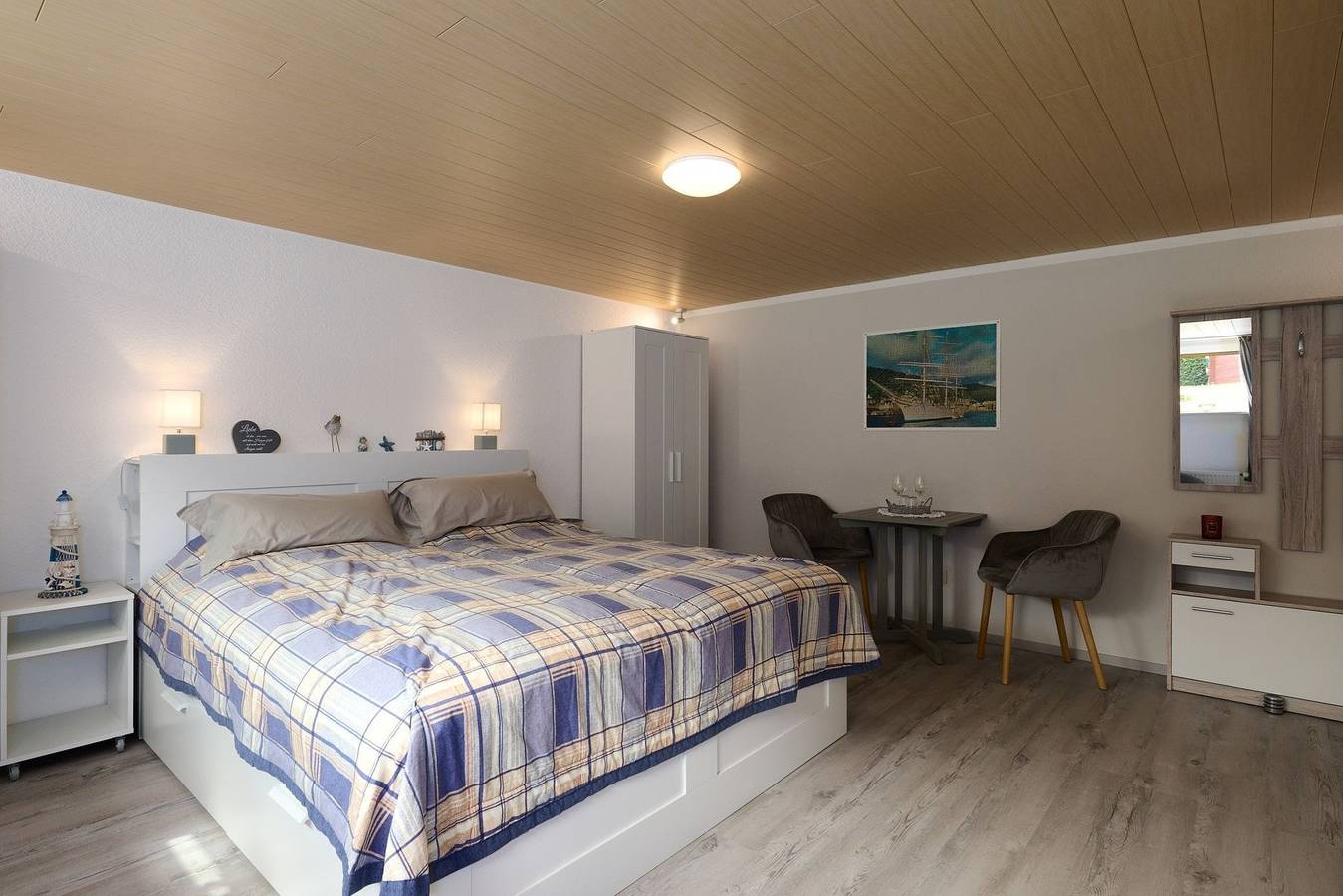 Ganze Ferienwohnung, Leuchtturm Dreangel in Kieler Förde, Heikendorf