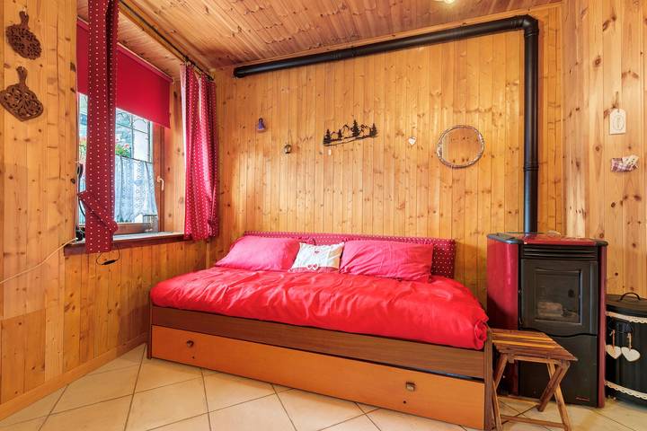 Hel studio-lejlighed, Studio 'Il Nido di Quincod' with Mountain View in Challand-Saint-Anselme, Wallisian Alps