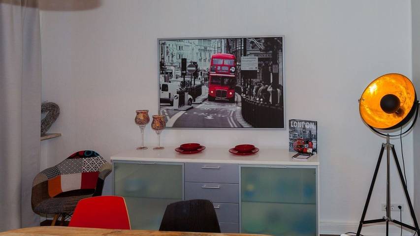 Ferienwohnung für 5 Personen, mit Terrasse und Garten in Solingen