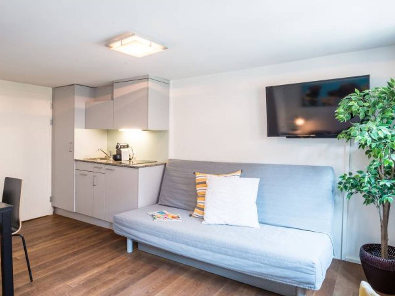Ganze Ferienwohnung, Zh Schmidgasse I - Hitrental Apartment in Zürich, Bezirk Zürich