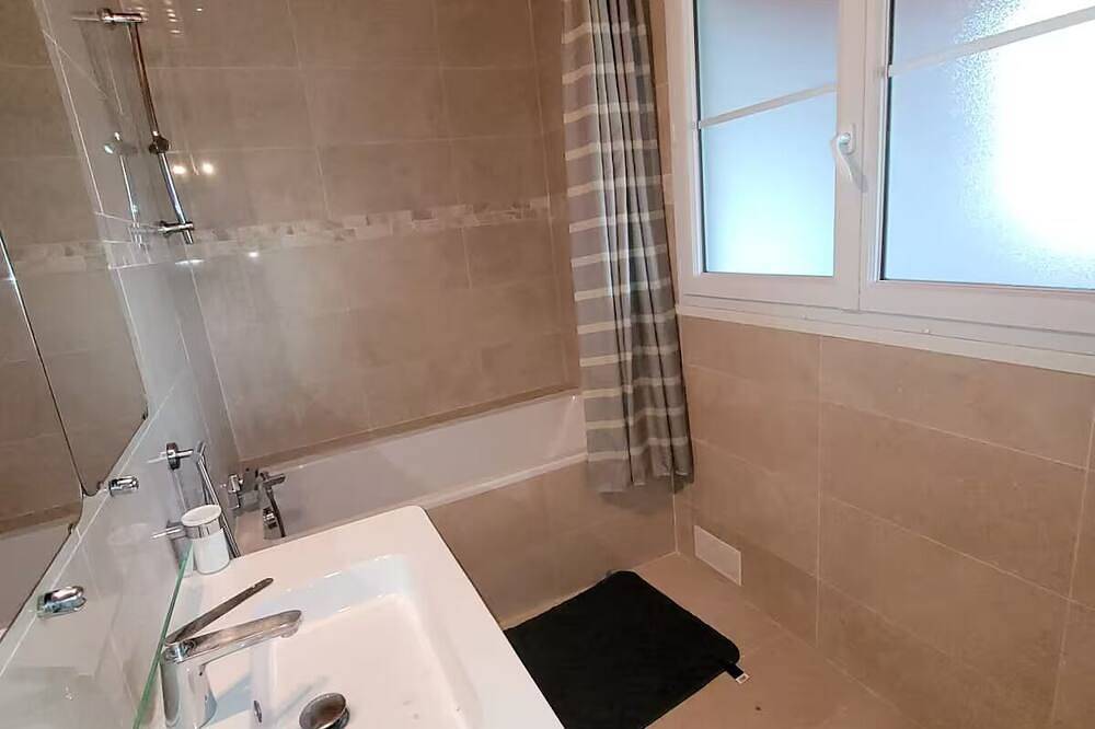 Villa 30 minutes from Asterix and Disneyland in Chelles, Seine-et-Marne
