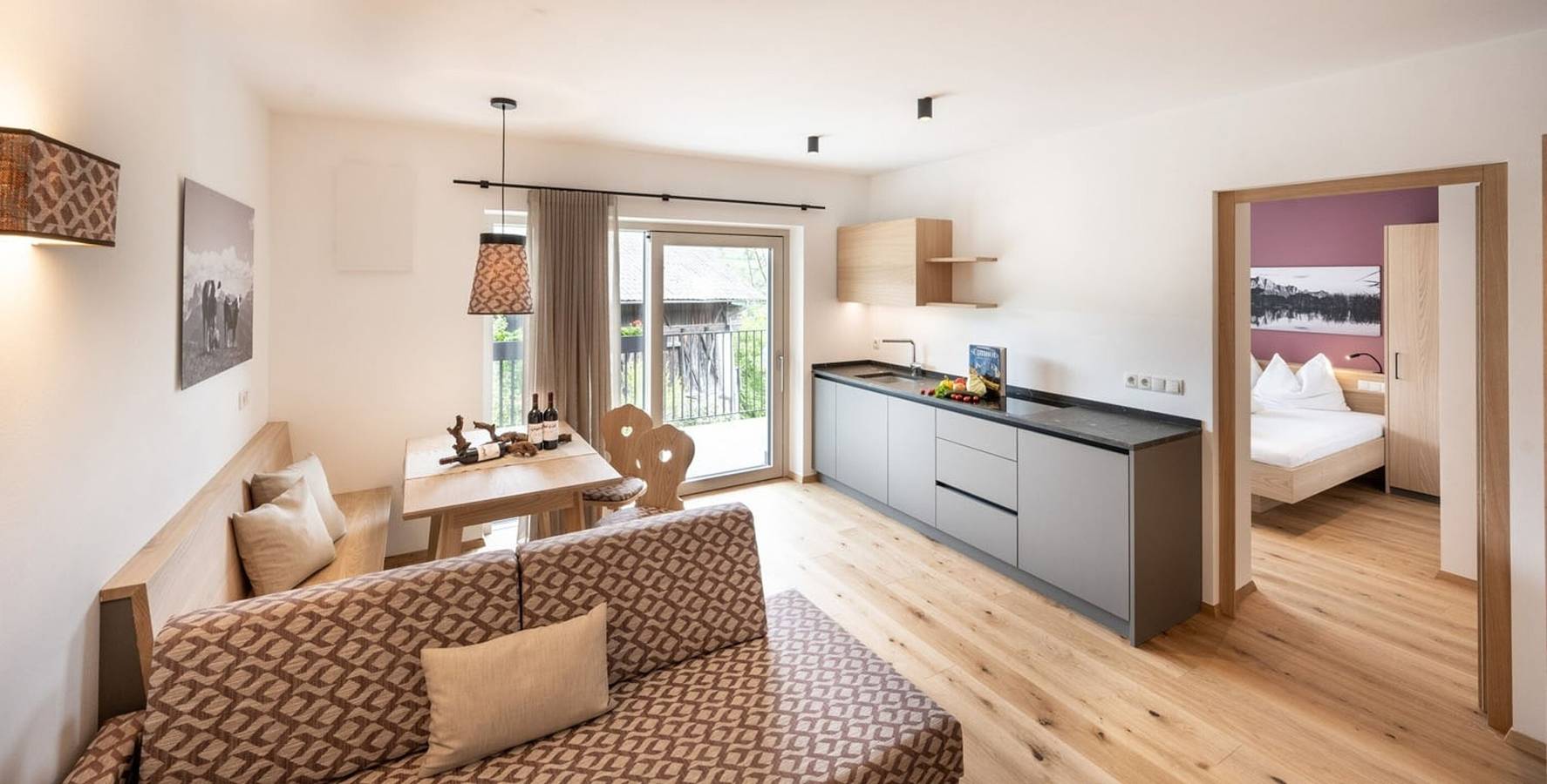 Ganze Wohnung, Ferienwohnung 'Portugieser' mit Bergblick, Gemeinschaftspool und Wi-Fi in Barbian, Sarntaler Alpen