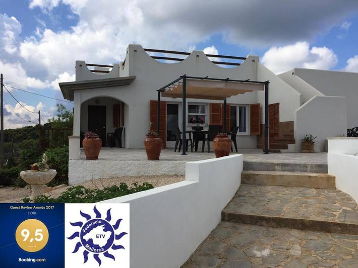 Finca mit Hund für 6 Personen, mit Balkon und Terrasse sowie Garten und Pool in Cala Ratjada