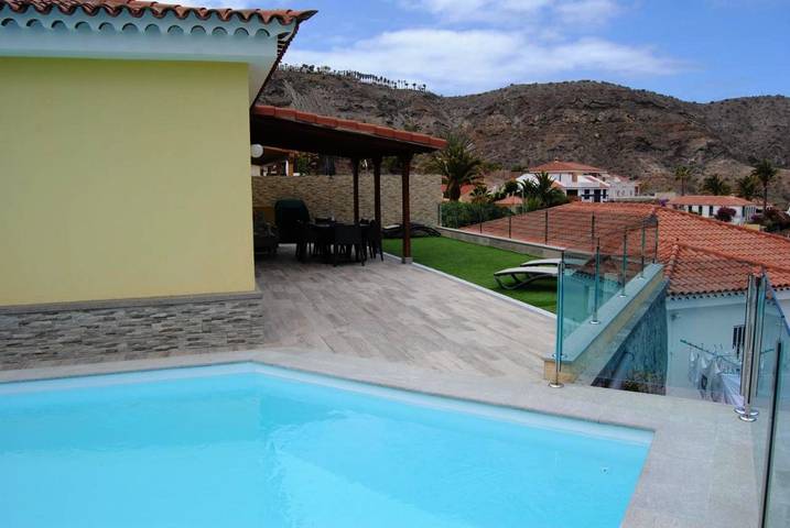 Casa rural para 6 personas, con piscina además de jardín y vistas, Familias con niños en Mogán - 2