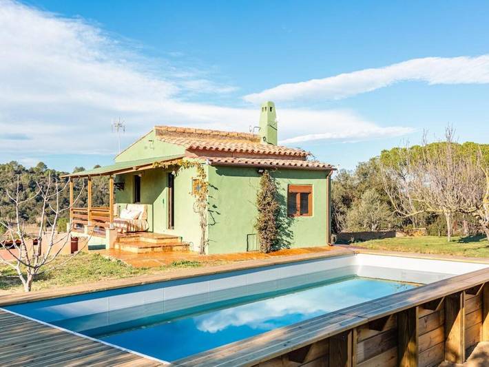 Location de vacances pour 5 personnes, avec jardin et vue ainsi que piscine et terrasse dans Peratallada - 2