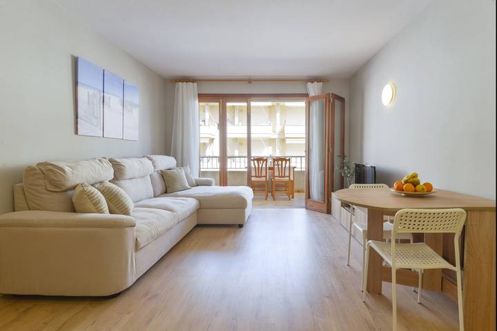 Ferienwohnung für 4 Personen, mit Balkon und Meerblick sowie Terrasse in Ses Salines - 3