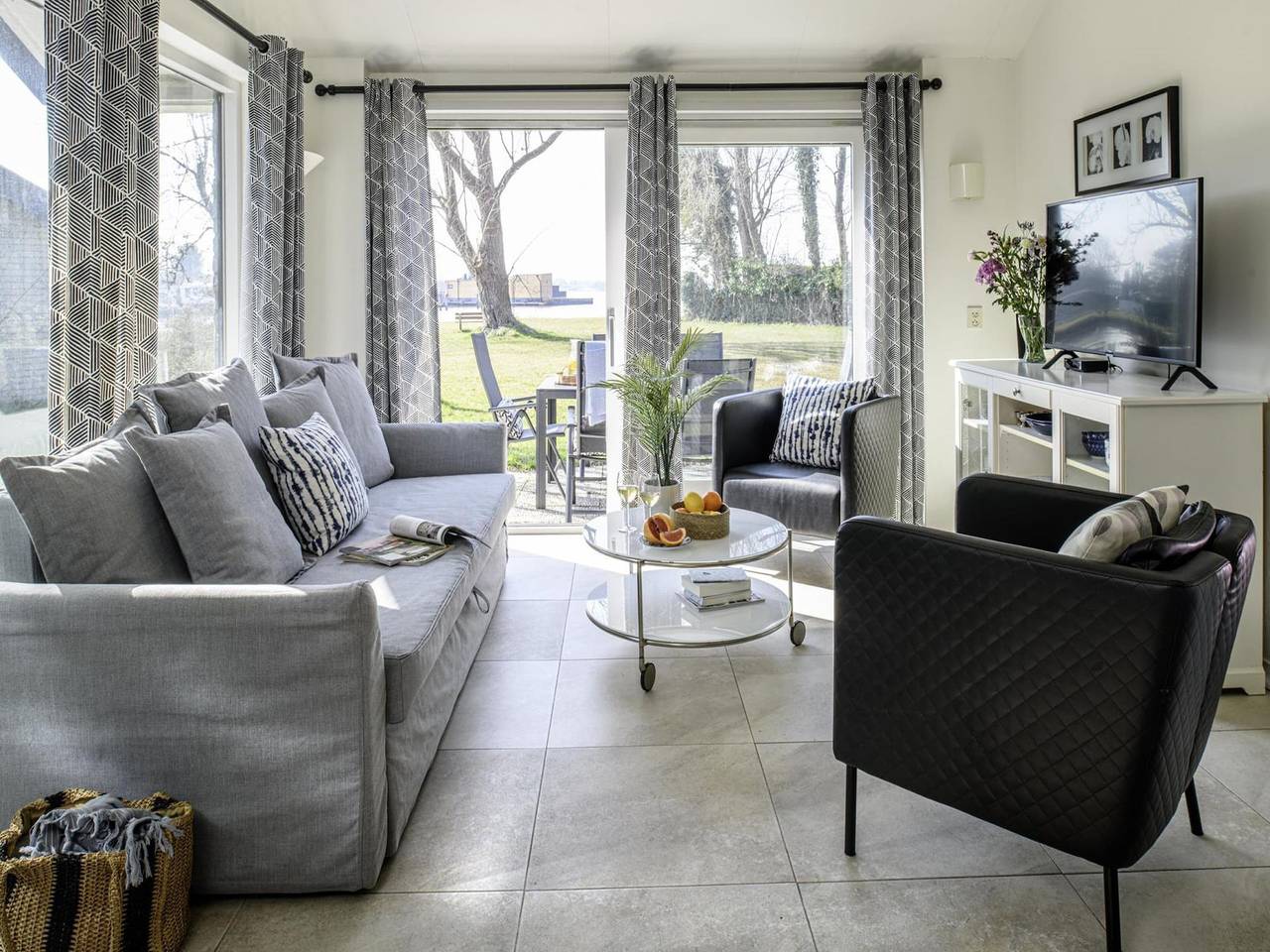 Privé-eilandbungalowverblijf in Boomhoek, Loosdrecht