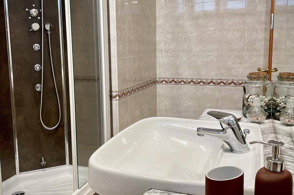 Apartamento entero, Cosy studio apartment with garden and parking spot, close to Airport and Venice in Venecia, Provincia de Venezia