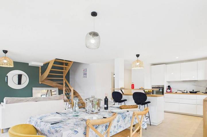 Location de vacances pour 6 personnes, avec jardin dans Raguénez