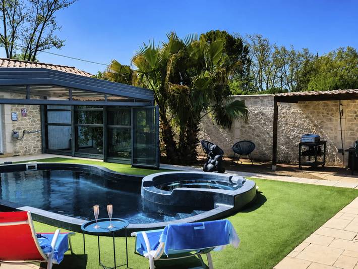 Chalet para 6 personas, con terraza y piscina - 1