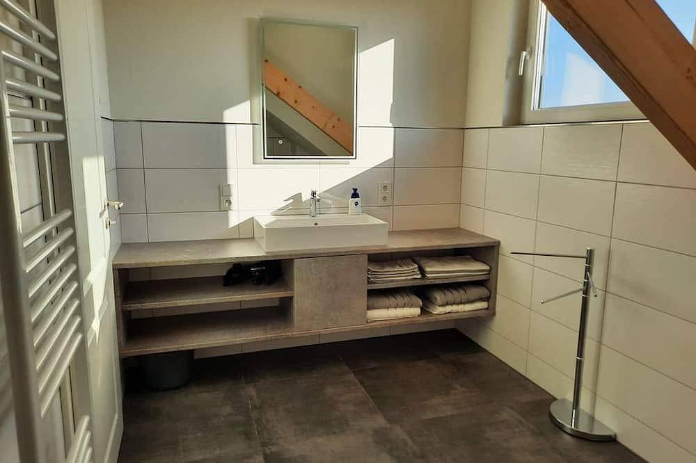 Obergeschosswohnung - Valentinushof in Beckingen, Saar-Nahe-Bergland