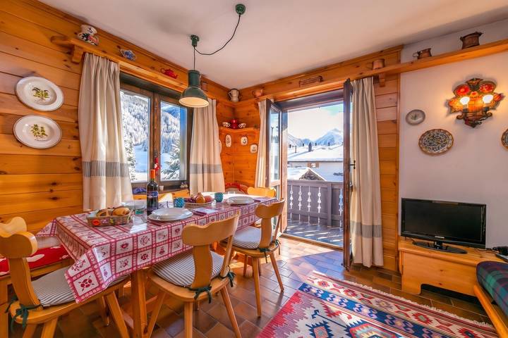 Appartamento per 4 persone, con Terrazza e Piscina per bambini a Livigno