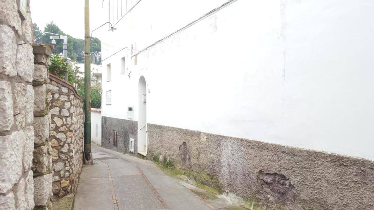 Apartamento entero, Studio Apartment with Sea View in Isla de Capri, Provincia de Nápoles