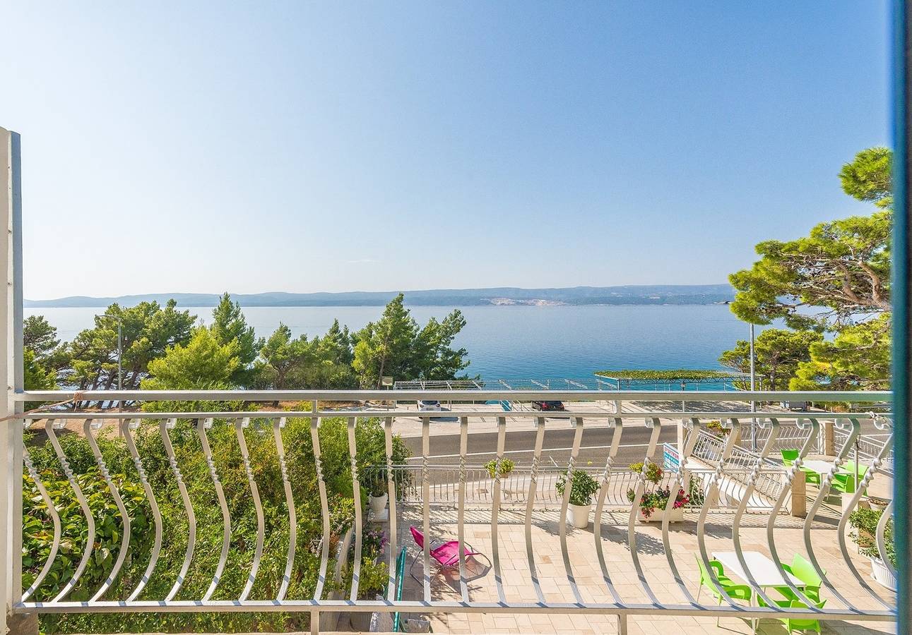 Ganze Wohnung, Studio-Apartment Kod Cara A6
 in Lokva Rogoznica, Omis-Riviera