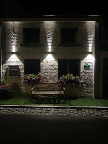 Location de vacances pour 2 personnes, avec balcon et jacuzzi, animaux acceptés dans Petit Coo - 2