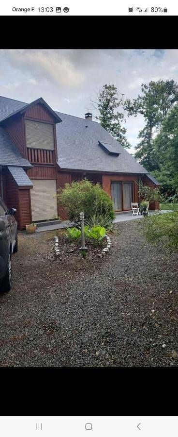 Location de vacances pour 2 personnes, avec jardin et vue à Guécélard - 2