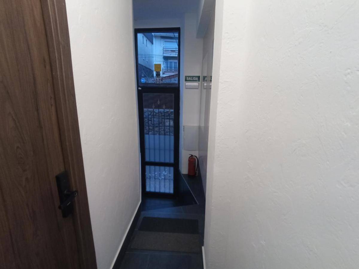 Apartamento entero, One-Bedroom Apartment in Becerril de la Sierra, Área Metropolitana de Madrid
