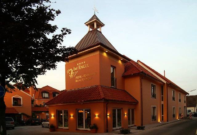 Hotel für 2 Personen, mit Whirlpool und Sauna in Warendorf