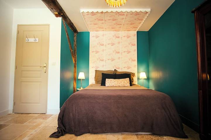 Gîte pour 21 personnes, avec jardin à Vergt - 3