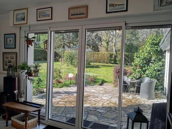 Location de vacances pour 6 personnes, avec jardin ainsi que vue et terrasse à Saint-Nolff - 3