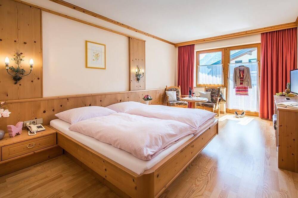 Geheel appartement, Apartment Enzian Standard - Appartementhaus Alpenrose in Pertisau, Eben am Achensee
