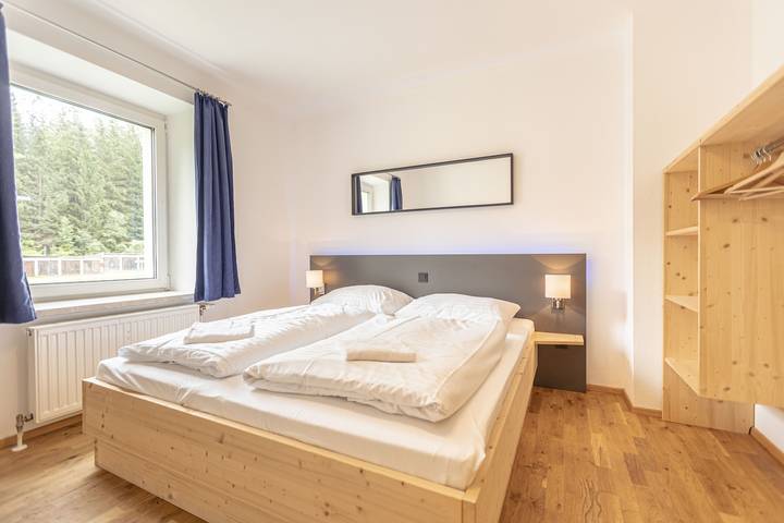 Entire apartment, Comfort plus Ferienwohnung Iii in Eisenerz, Eastern Upper Styria