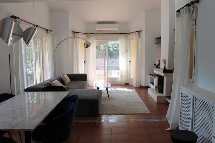 Casa rural para 10 personas, con Balcón y Terraza además de Jardín y Piscina en Cuenca del Alberche - 2