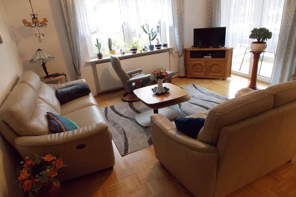 Ganze Wohnung, Ferienwohnung Kiefernweg in Bad Münster am Stein-Ebernburg, Bad Kreuznach