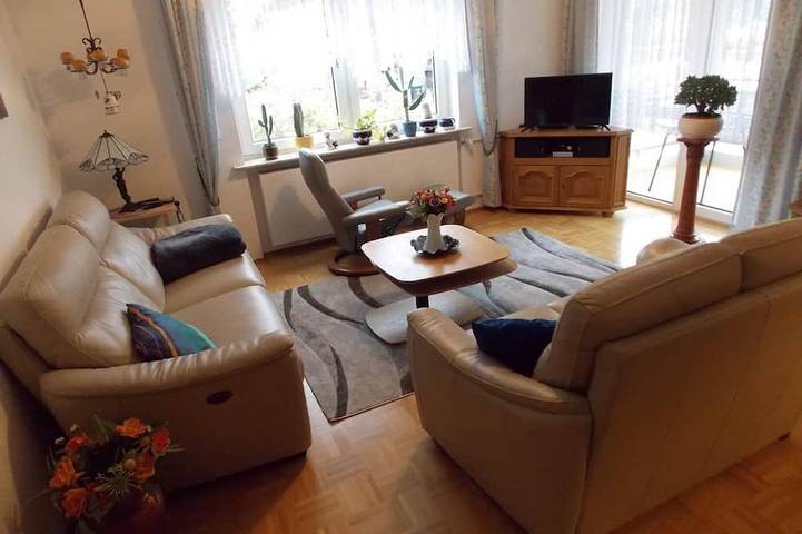 Appartement entier, Appartement de vacances Kiefernweg in Bad Münster am Stein-Ebernburg, Bad Kreuznach